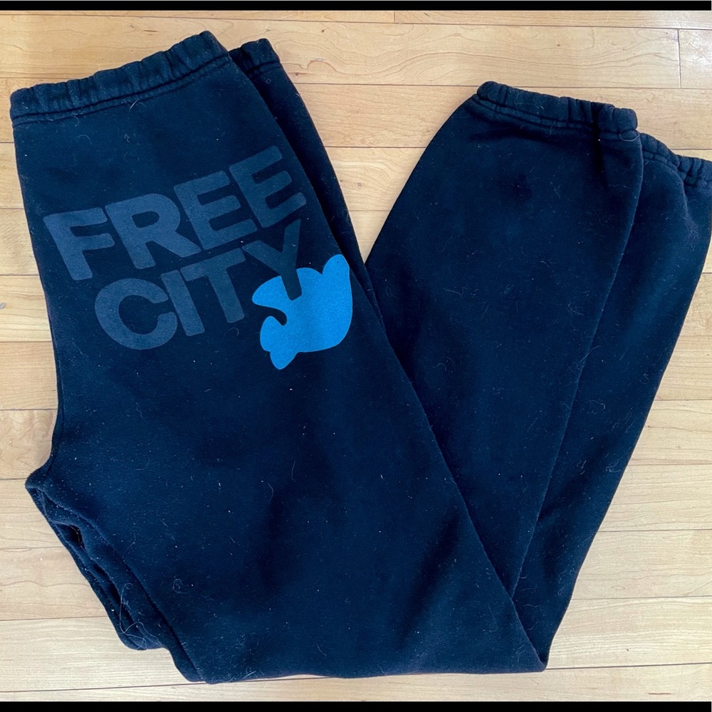 Freecity Sweatpants
